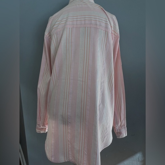 Gap easy stripe shirt. Color multi pink stripe. Size XL in excellent con… - Picture 8 of 14